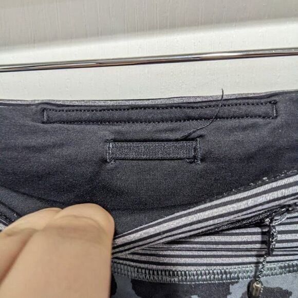 {RARE} Lululemon | Cherry Cheetah Slate Speed Shorts - Picture 7 of 8